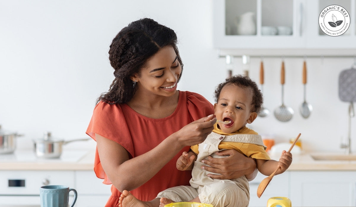 When to Begin Introducing Solids to Baby